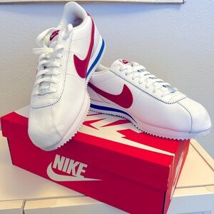 Brand New! NIKE Cortez shoes